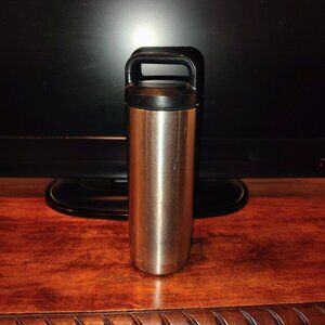 Yeti Rambler Tumbler Bottle